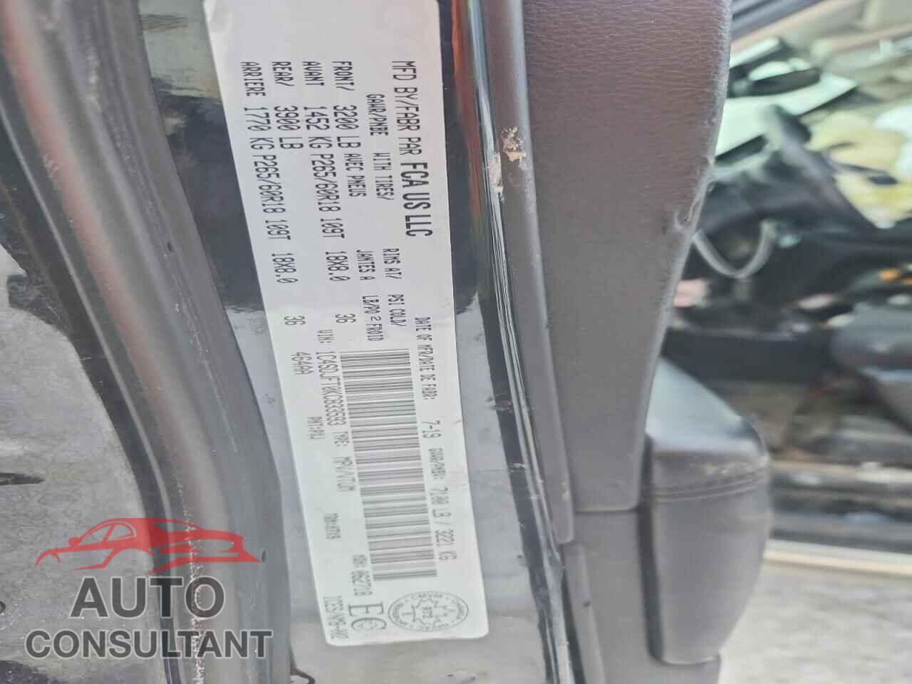 DODGE DURANGO 2019 - 1C4SDJFT0KC833593