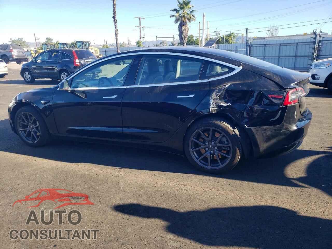 TESLA MODEL 3 2018 - 5YJ3E1EA7JF033036