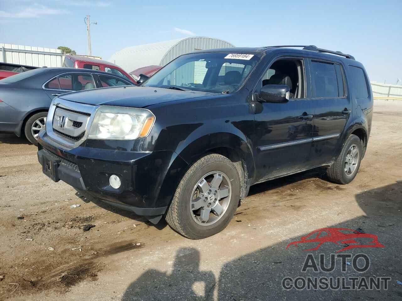 HONDA PILOT 2011 - 5FNYF4H90BB015985