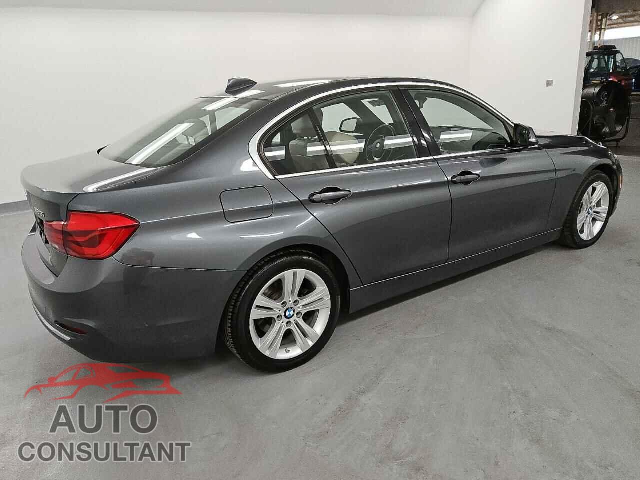 BMW 3 SERIES 2016 - WBA8E3G59GNU01998