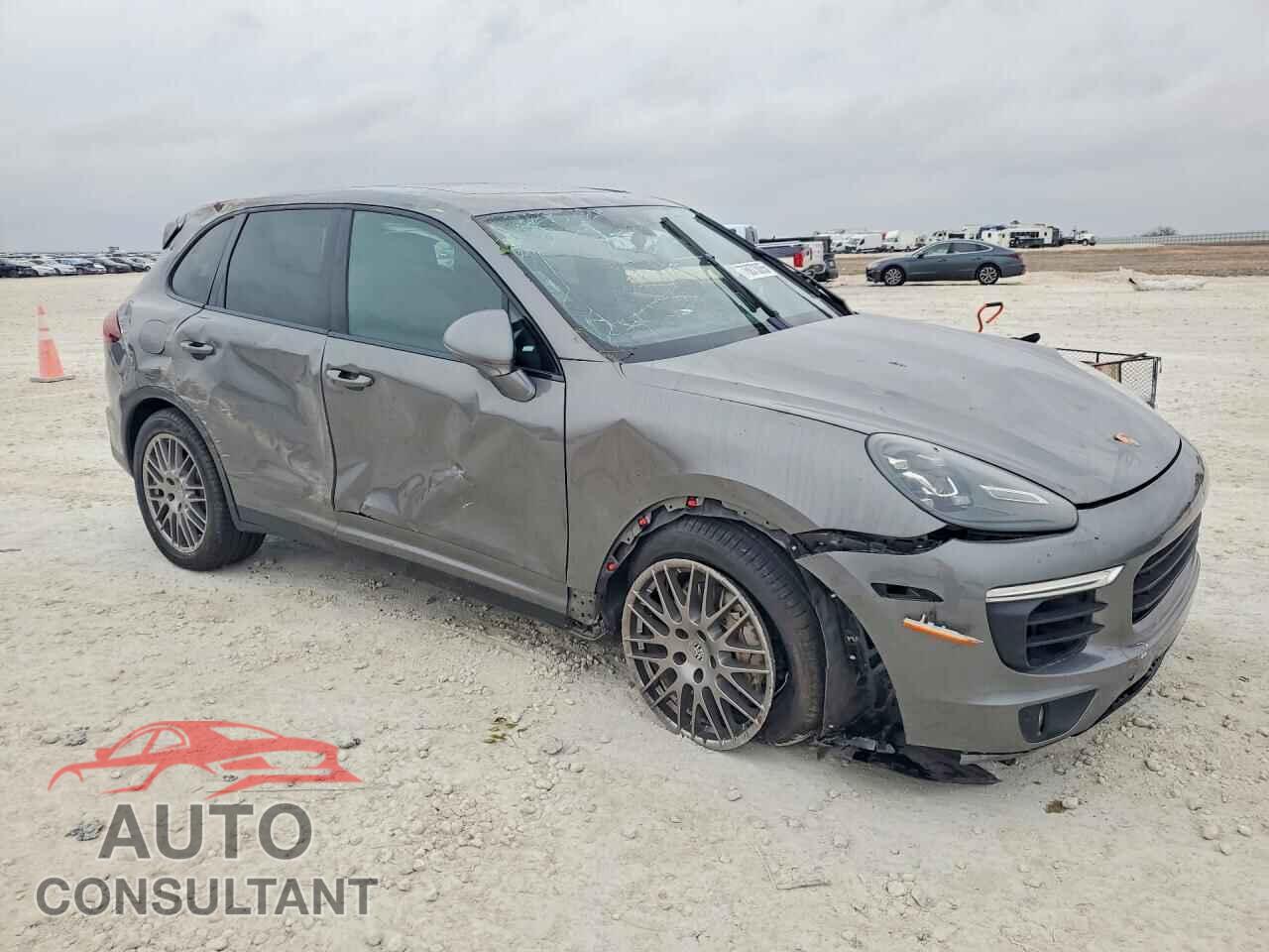 PORSCHE CAYENNE 2016 - WP1AB2A21GLA93791