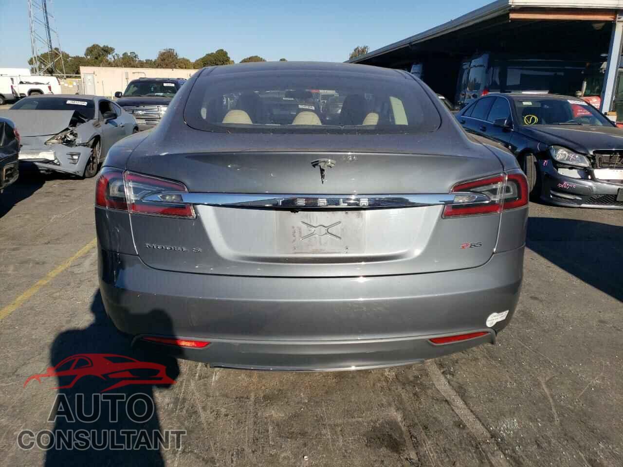 TESLA MODEL S 2013 - 5YJSA1DP3DFP06938