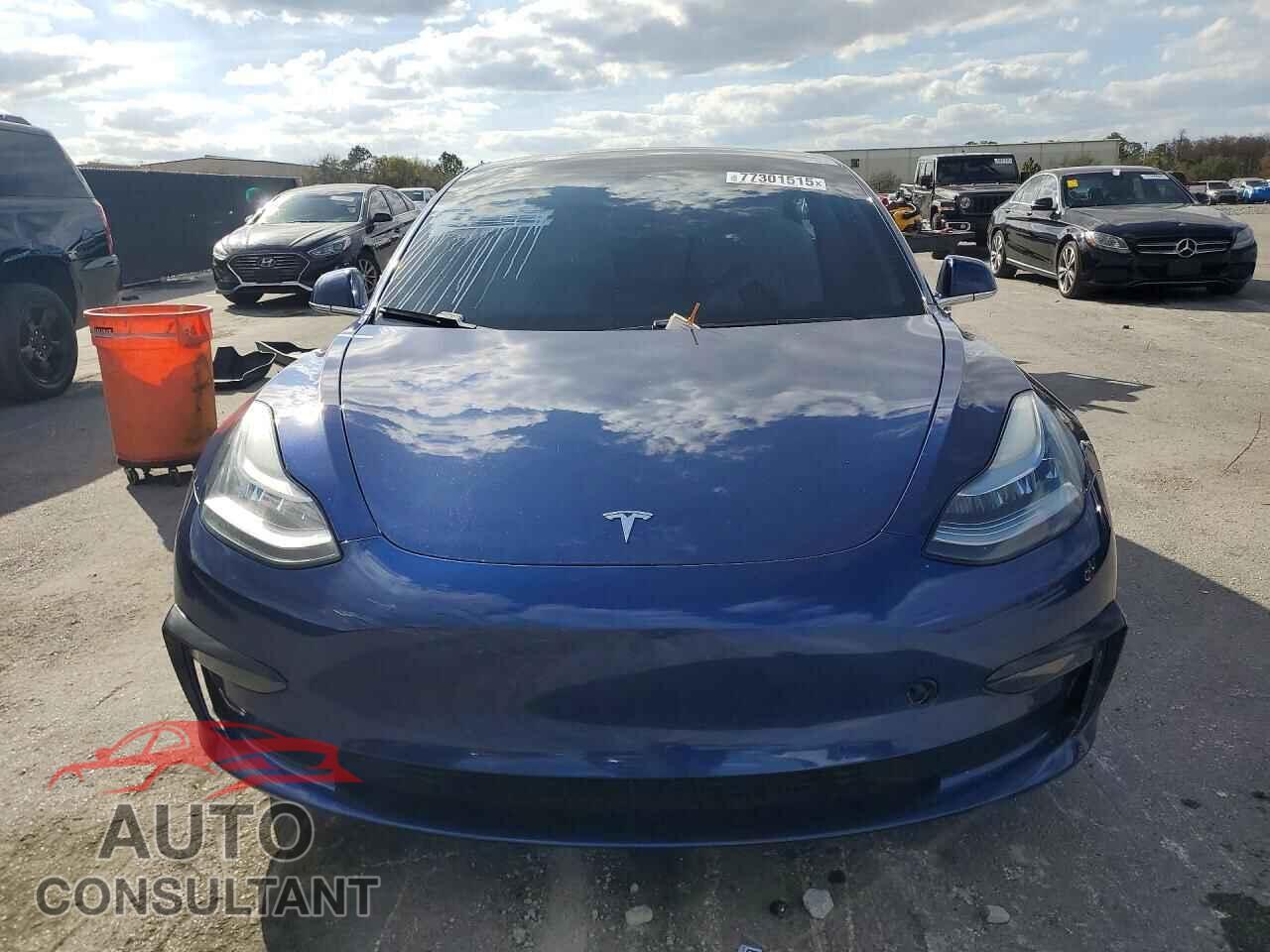 TESLA MODEL 3 2020 - 5YJ3E1EC3LF796482