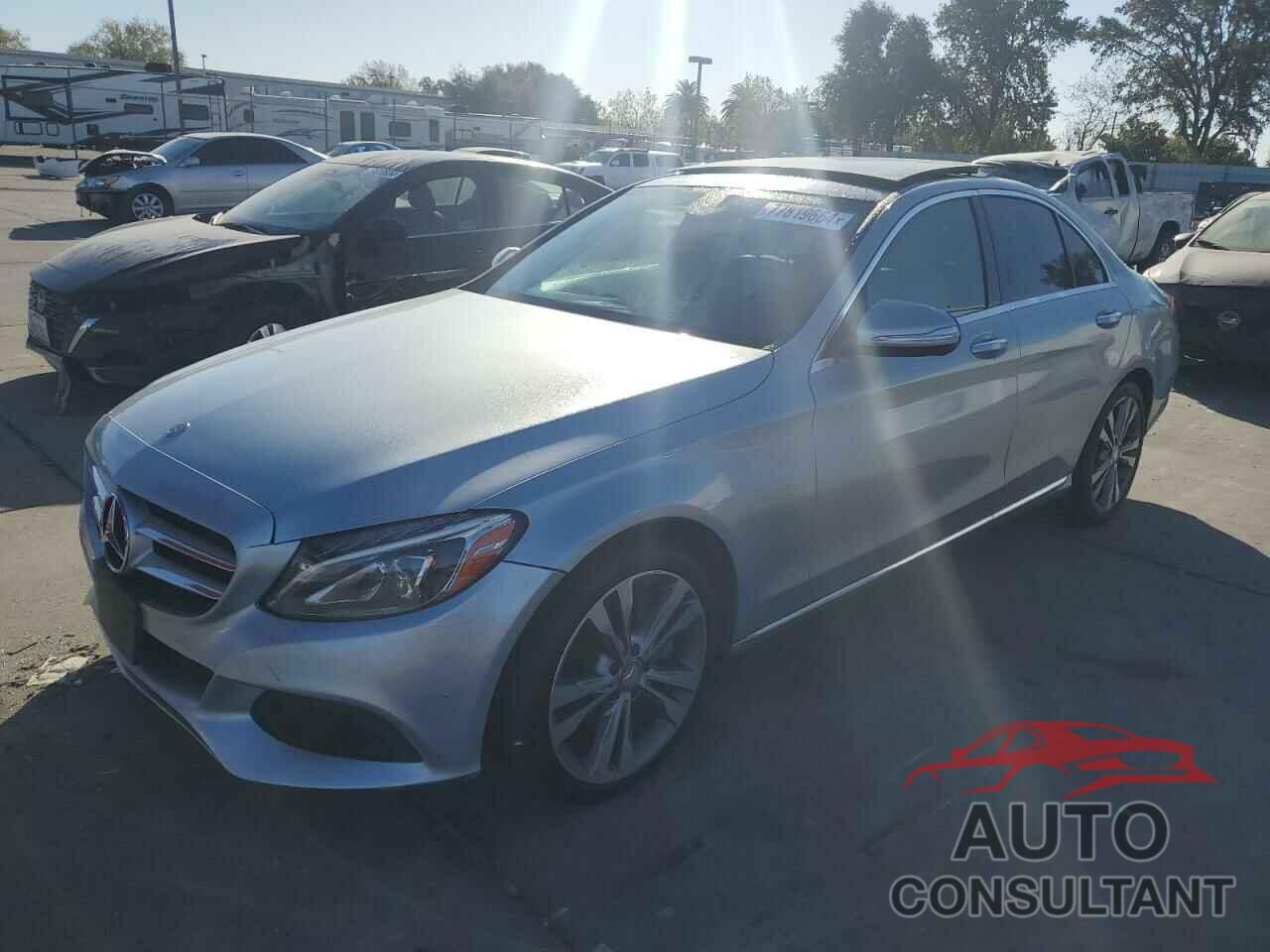 MERCEDES-BENZ C-CLASS 2015 - 55SWF4KB9FU008234