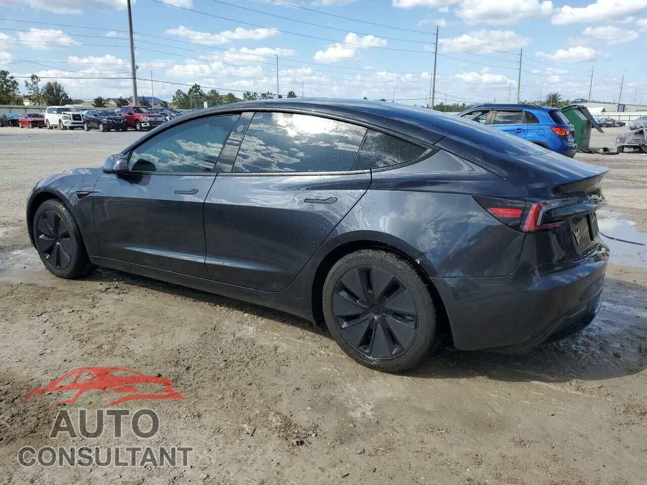 TESLA MODEL 3 2024 - 5YJ3E1EB5RF721752