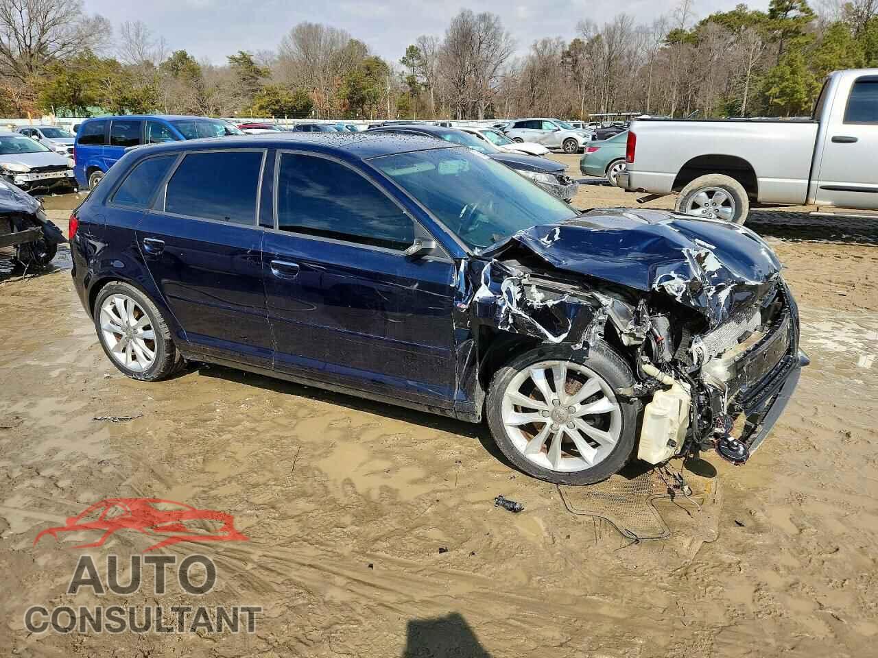 AUDI A3 2012 - WAUBJAFM0CA089652