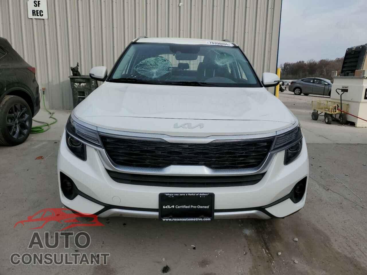 KIA SELTOS 2022 - KNDEU2AA3N7299740