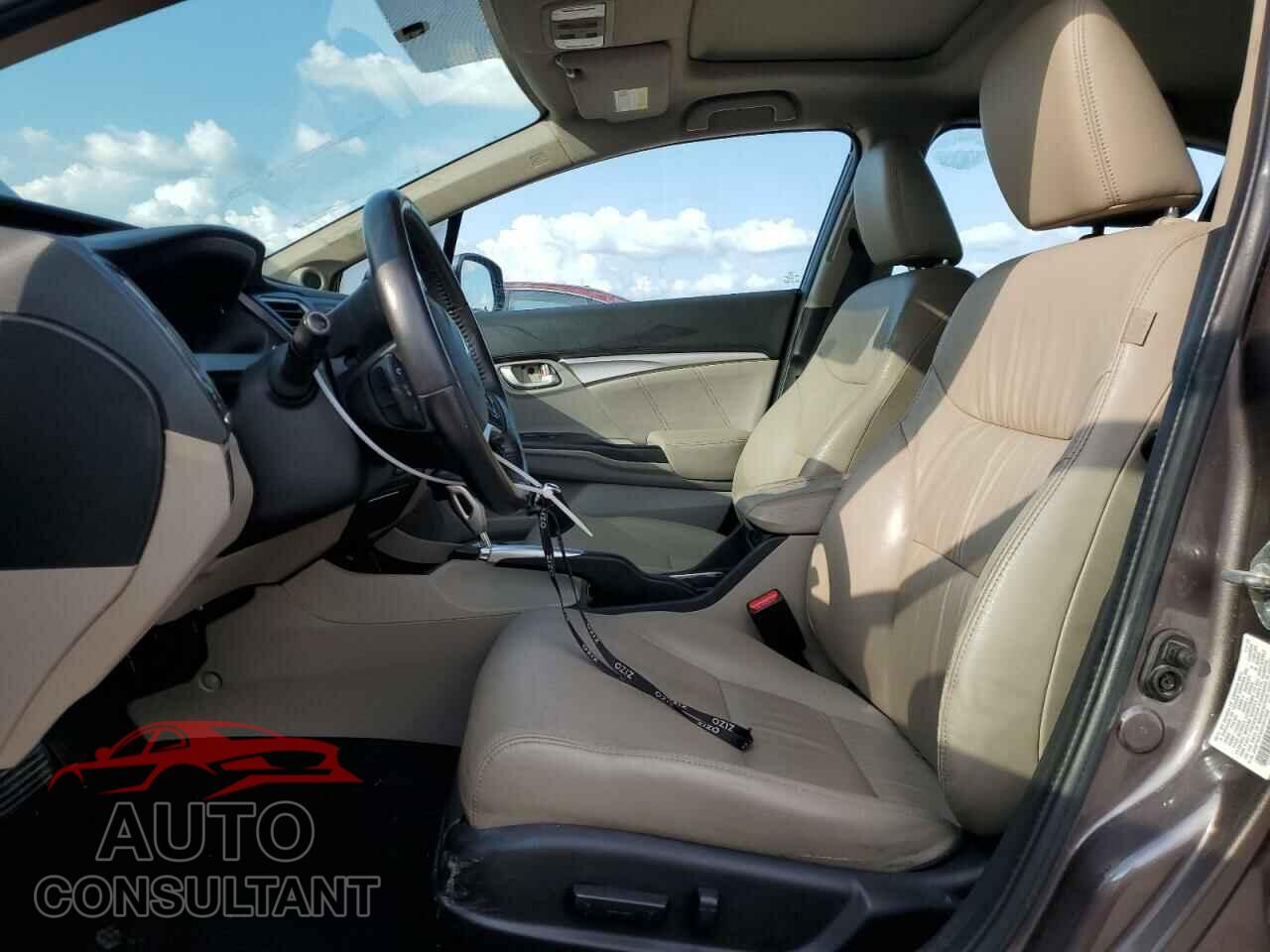 HONDA CIVIC 2015 - 2HGFB2F95FH511652