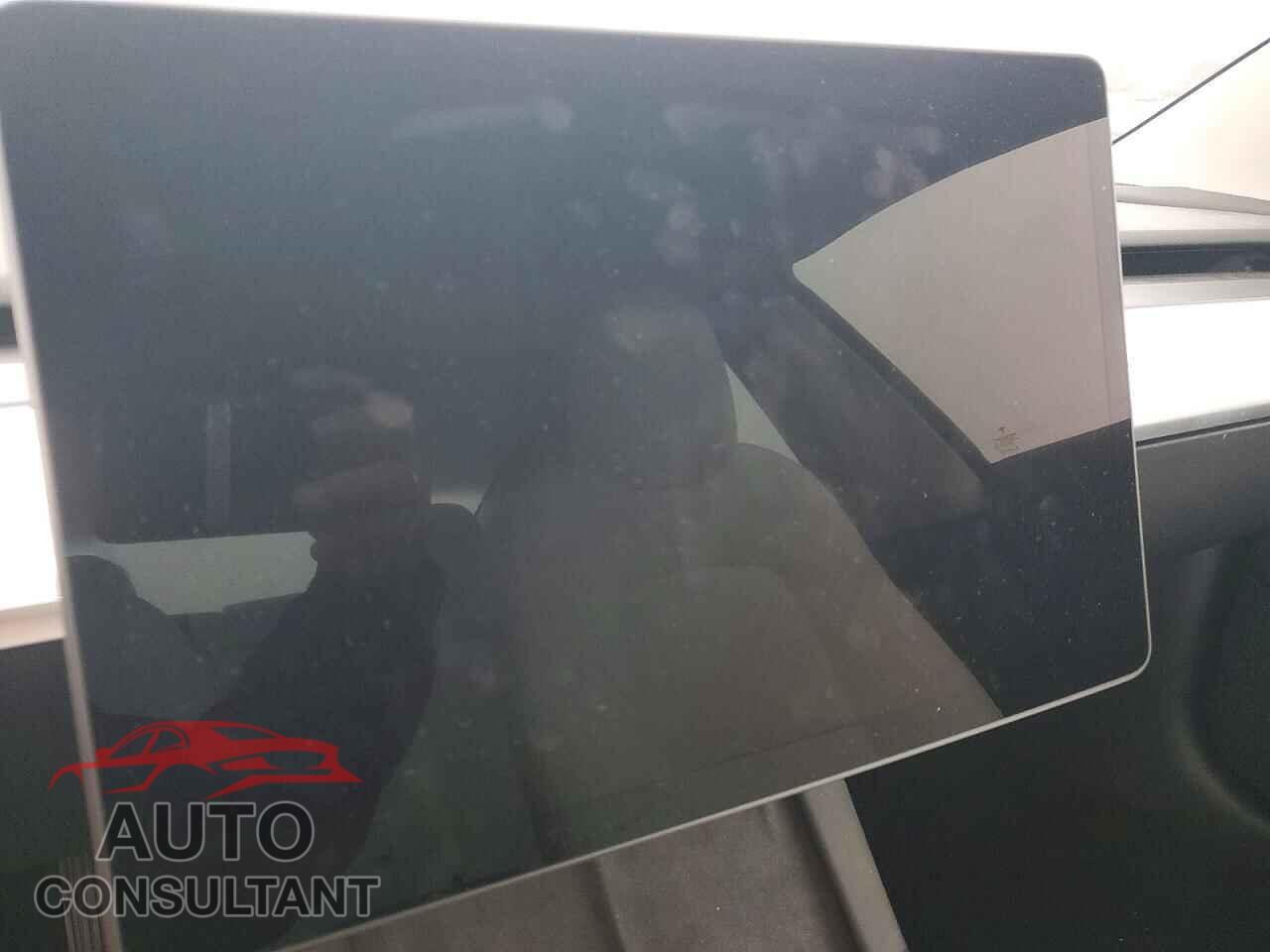 TESLA MODEL 3 2023 - 5YJ3E1EA1PF705147