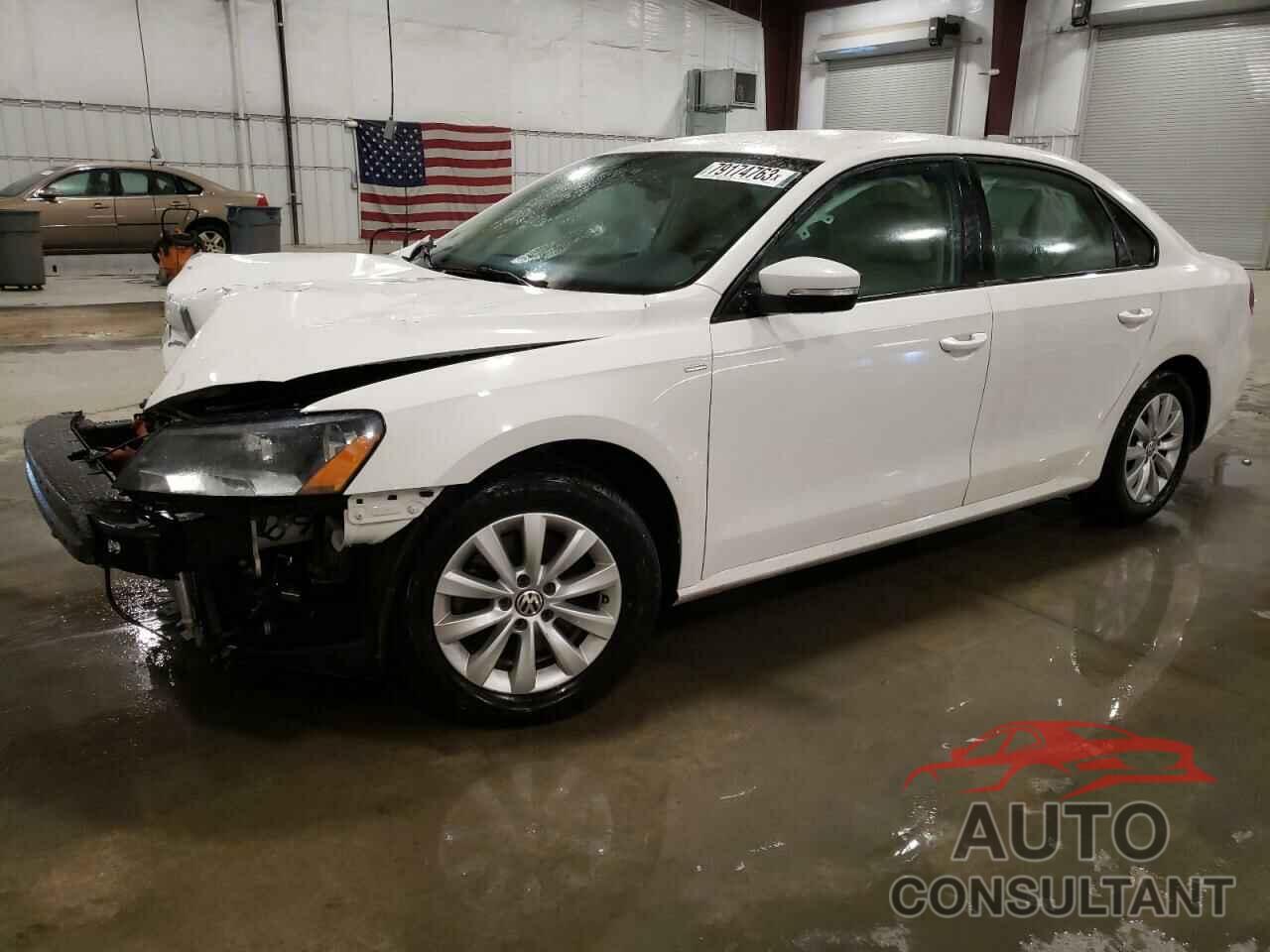 VOLKSWAGEN PASSAT 2015 - 1VWAS7A38FC055624