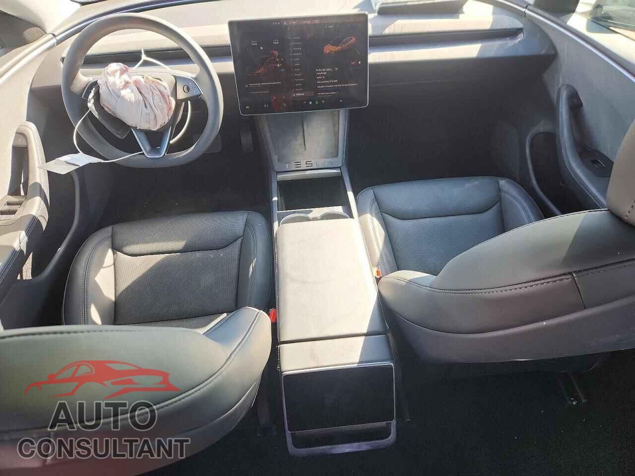 TESLA MODEL 3 2026 - 5YJ3E1EA2TF127666