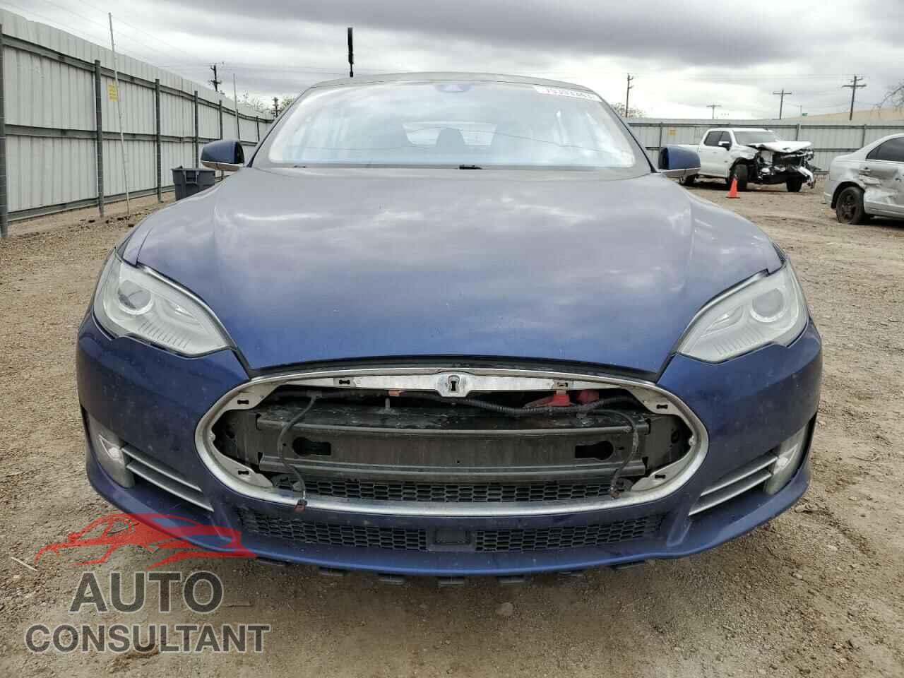 TESLA MODEL S 2015 - 5YJSA1S24FF090094