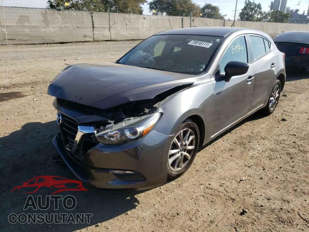 MAZDA 3 2017 - 3MZBN1K70HM100048