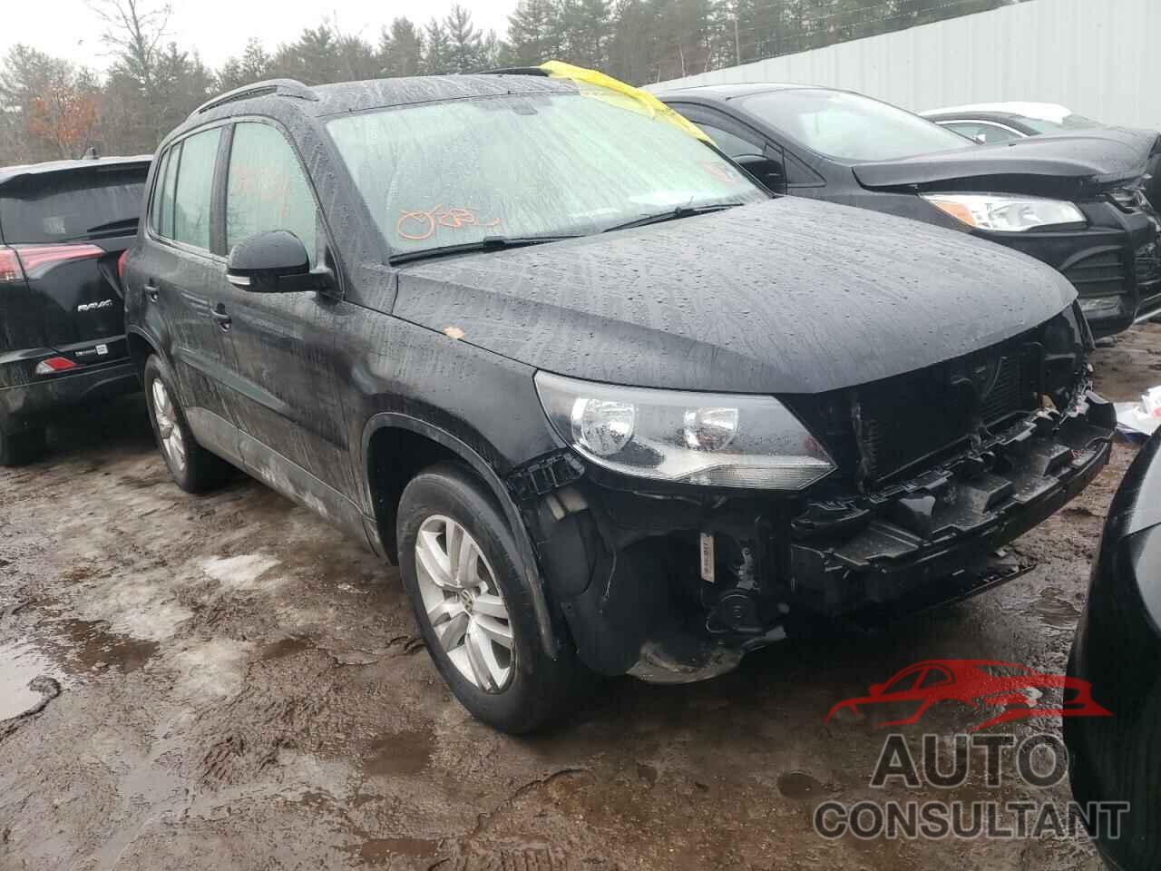 VOLKSWAGEN TIGUAN 2017 - WVGBV7AX7HK032888