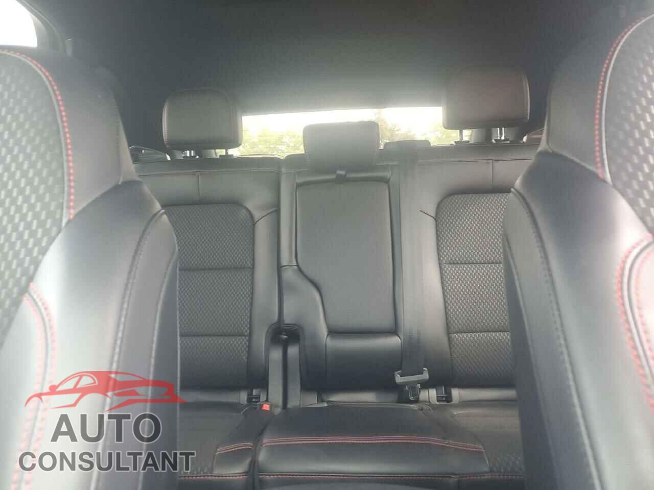 FORD ESCAPE ST 2023 - 1FMCU9NA8PUB19081