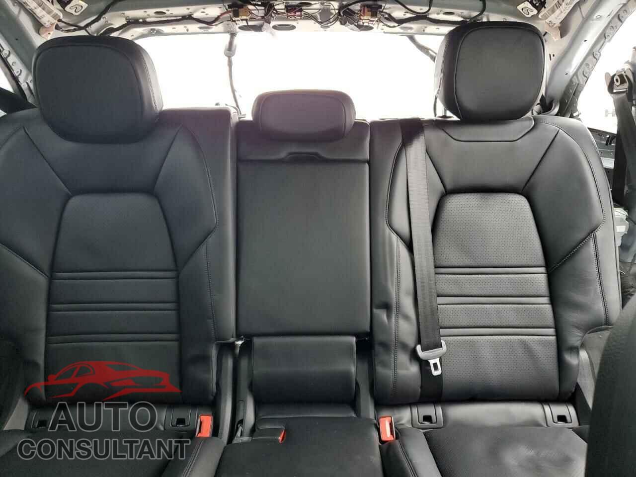 PORSCHE CAYENNE 2020 - WP1AB2AY8LDA27666