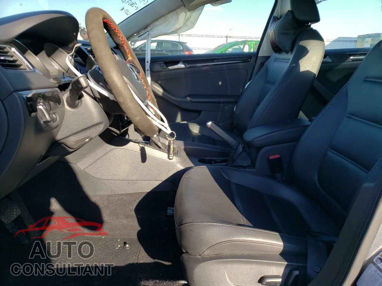 VOLKSWAGEN JETTA 2017 - 3VWL17AJ6HM280720