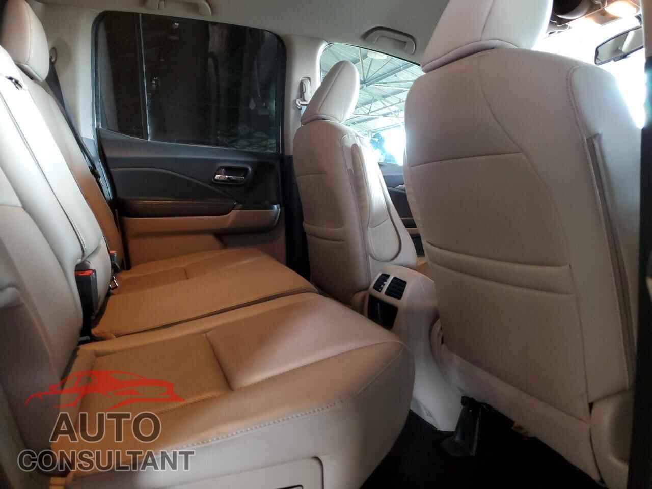 HONDA RIDGELINE 2017 - 5FPYK2F65HB010709