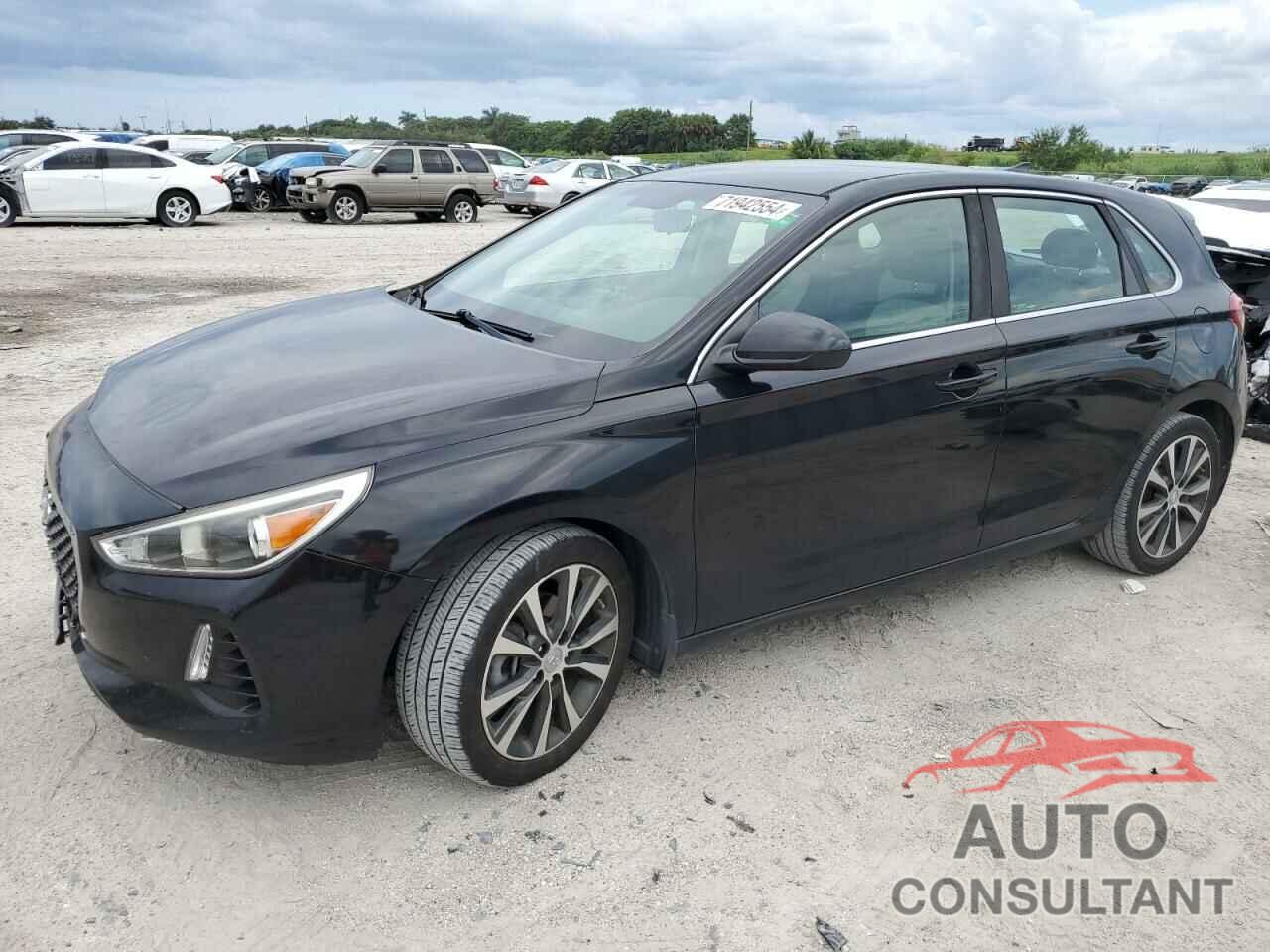 HYUNDAI ELANTRA 2018 - KMHH35LE6JU016384