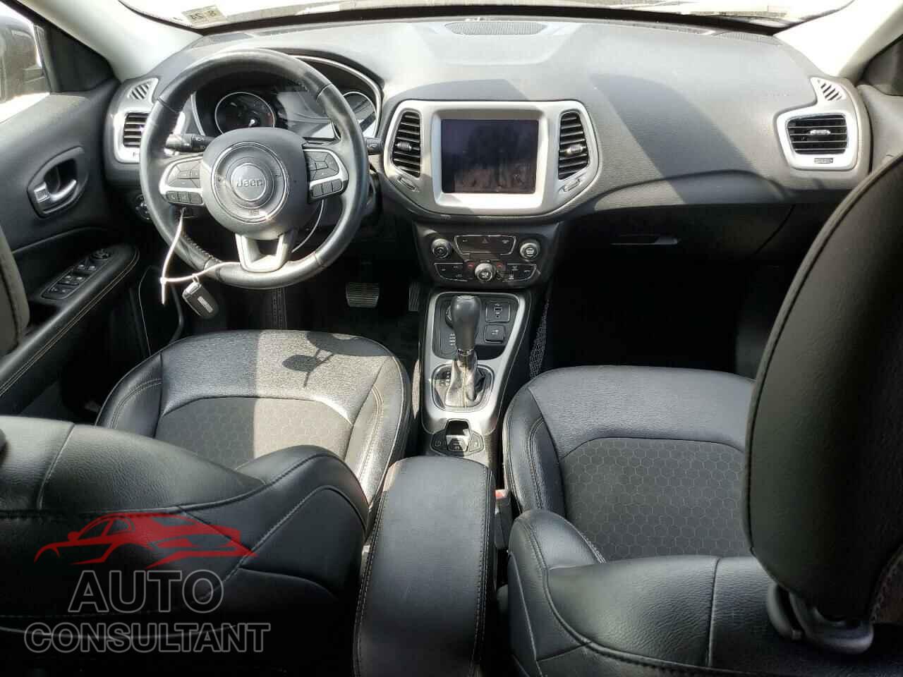 JEEP COMPASS 2019 - 3C4NJDBB4KT768160