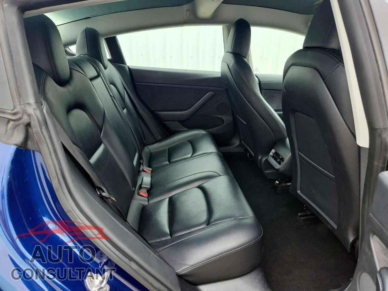 TESLA MODEL 3 2022 - 5YJ3E1EA2NF370445