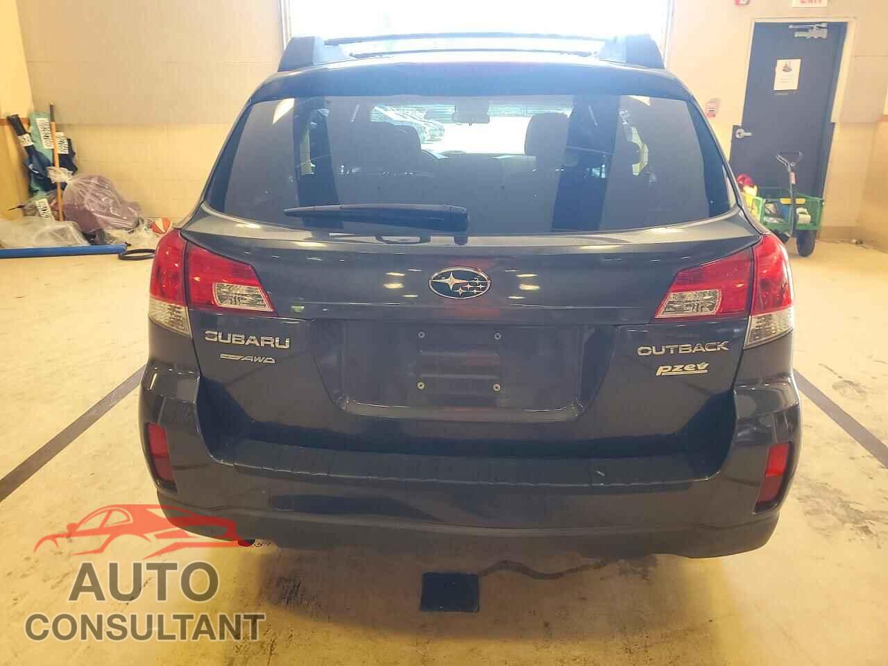 SUBARU OUTBACK 2013 - 4S4BRBCC2D3255698