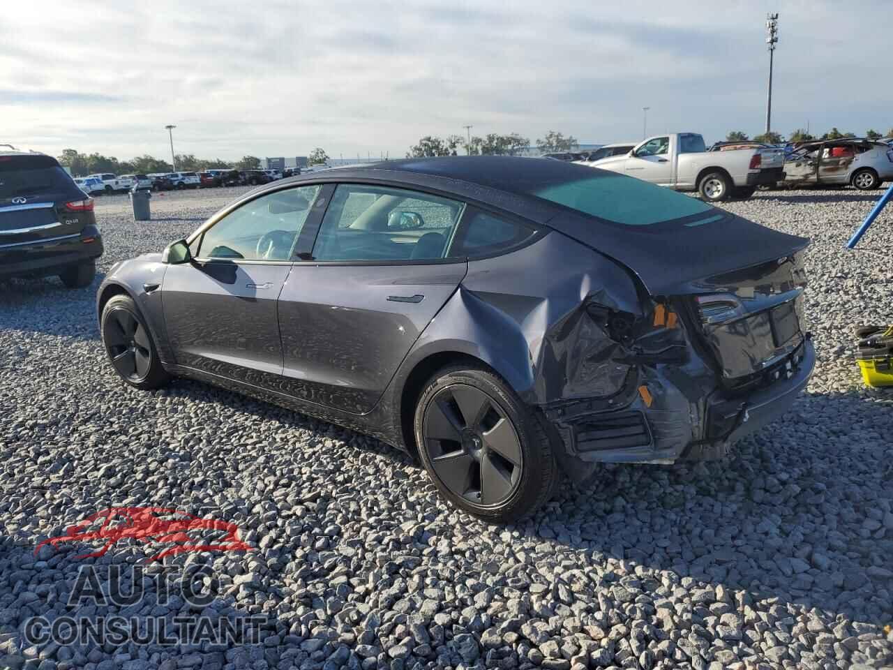 TESLA MODEL 3 2023 - 5YJ3E1EA9PF604048