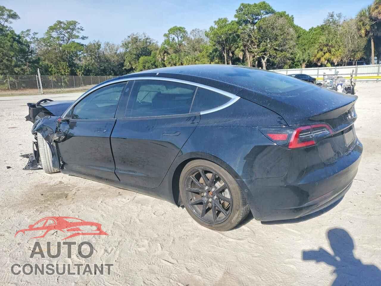 TESLA MODEL 3 2019 - 5YJ3E1EA7KF397801