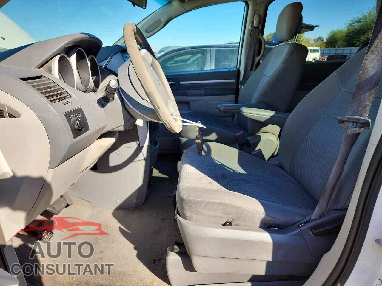 DODGE CARAVAN 2010 - 2D4RN4DE1AR335395