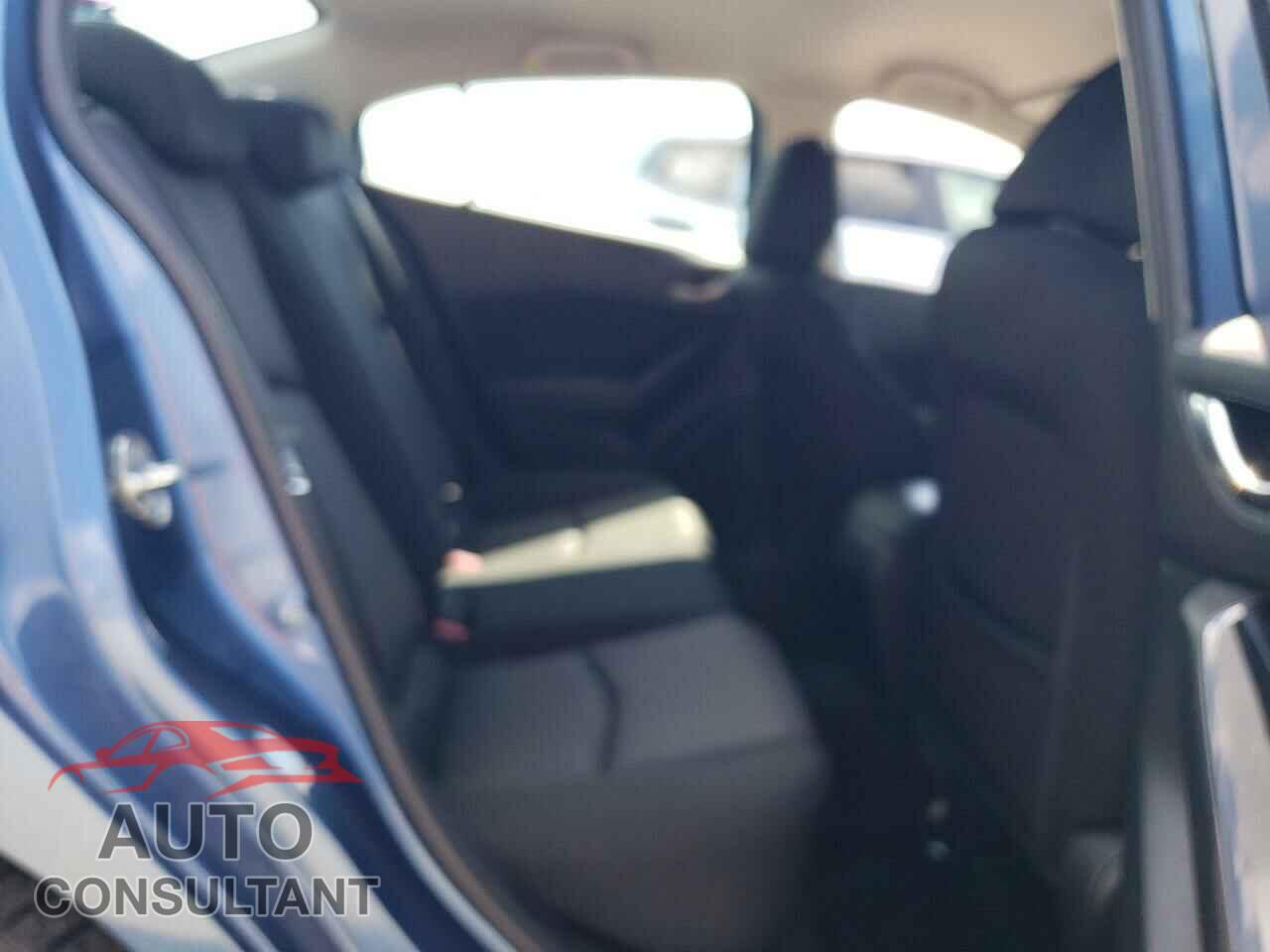 MAZDA 3 2017 - 3MZBN1U78HM103292