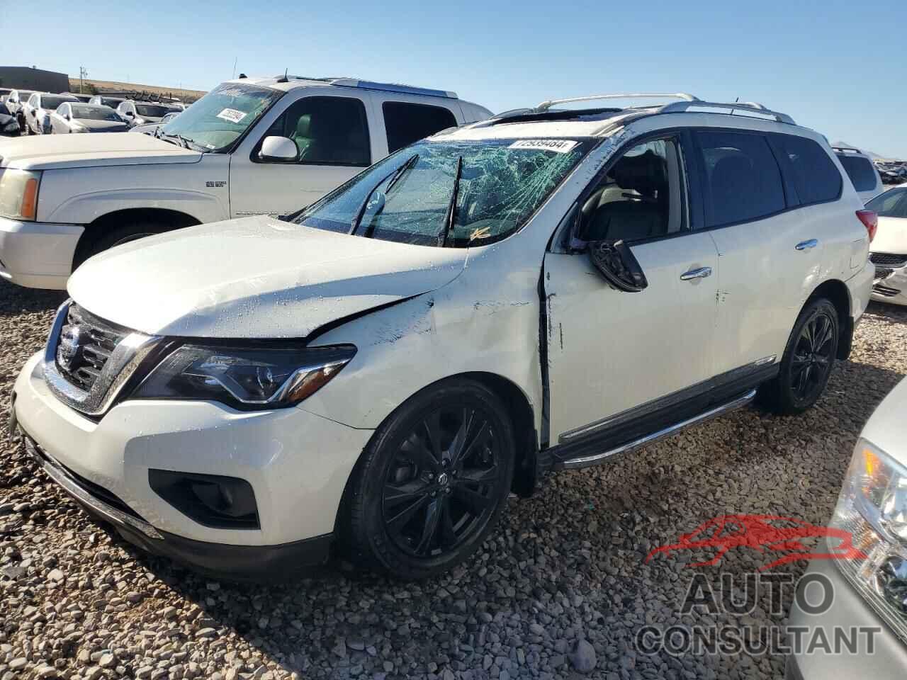 NISSAN PATHFINDER 2017 - 5N1DR2MM8HC665167