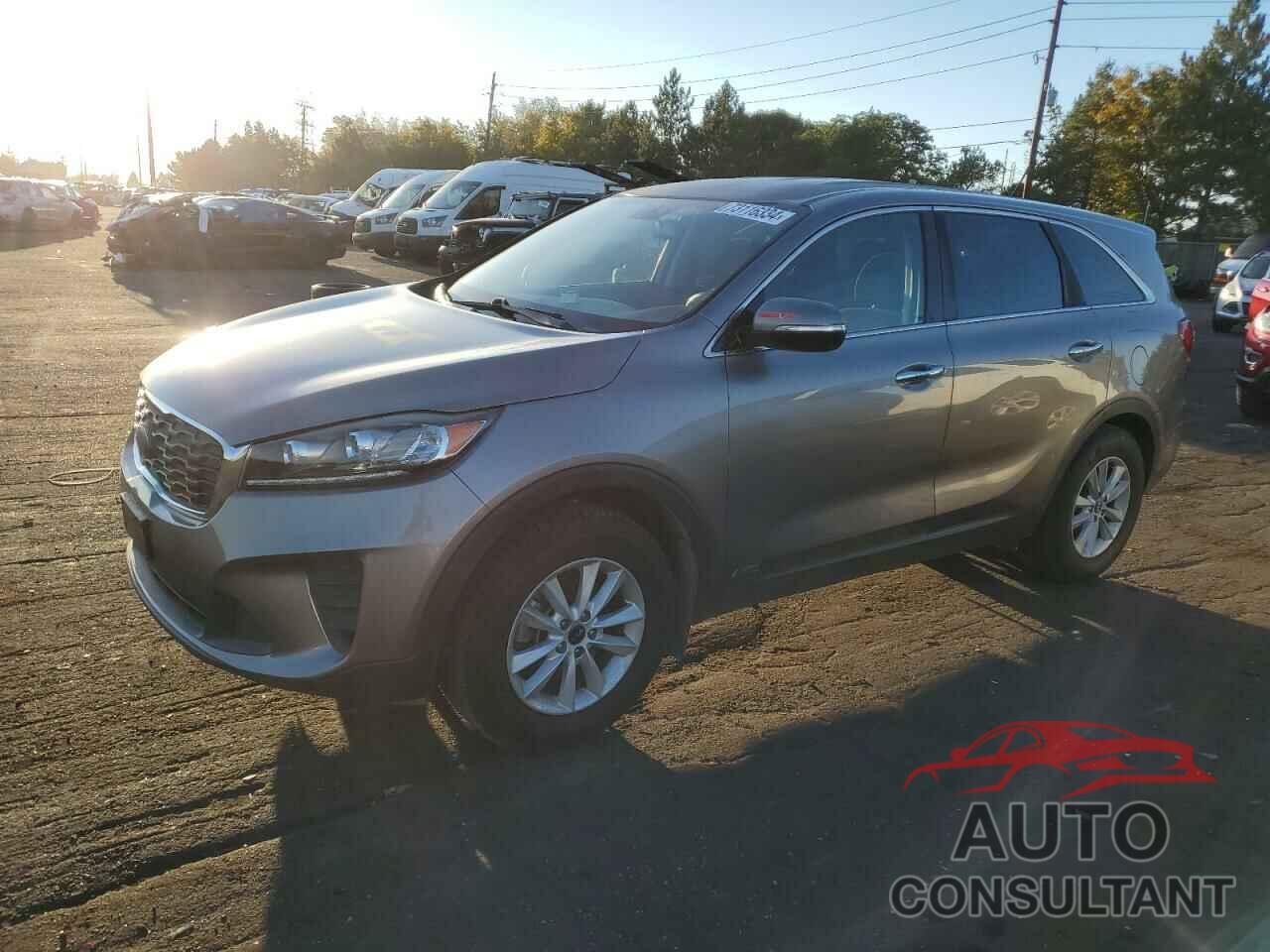 KIA SORENTO 2019 - 5XYPGDA31KG499303
