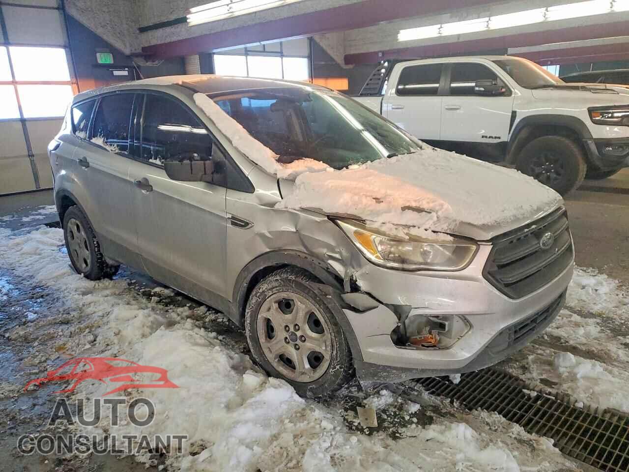 FORD ESCAPE 2017 - 1FMCU0F73HUB49993