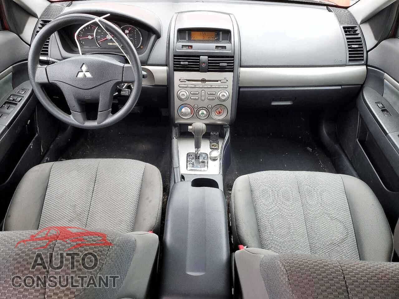 MITSUBISHI GALANT 2011 - 4A32B2FF4BE018904