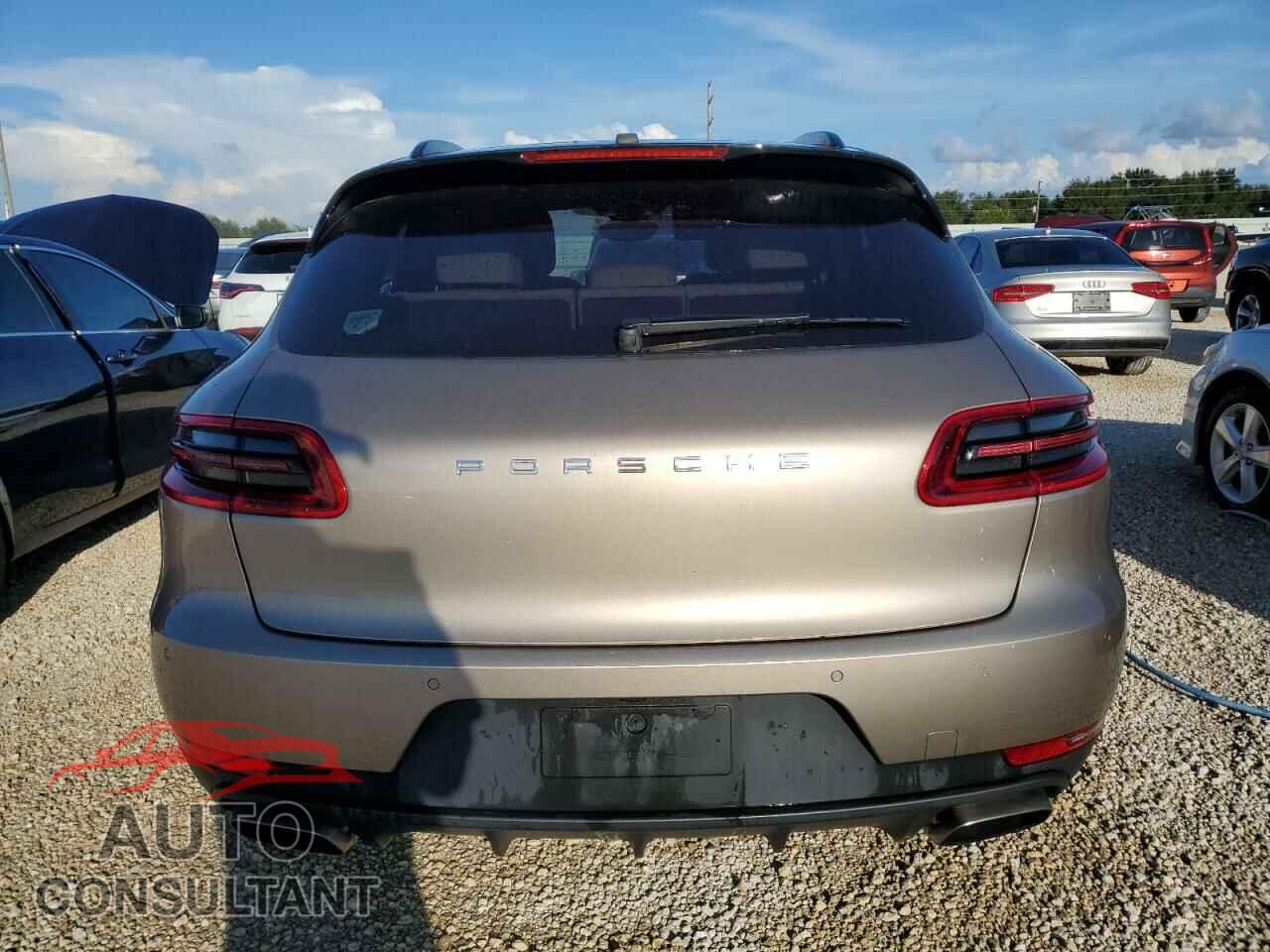 PORSCHE MACAN 2018 - WP1AA2A57JLB06967