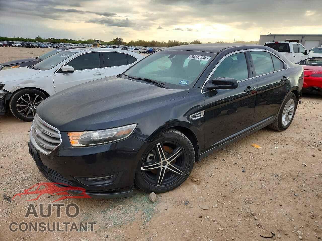 FORD TAURUS 2015 - 1FAHP2E85FG182972