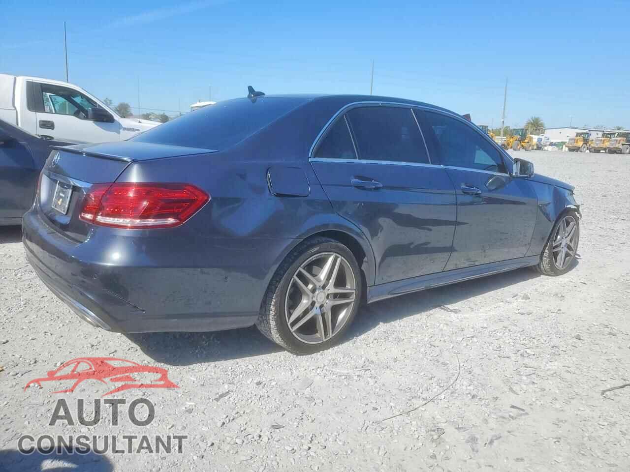 MERCEDES-BENZ E-CLASS 2014 - WDDHF5KB4EA996097