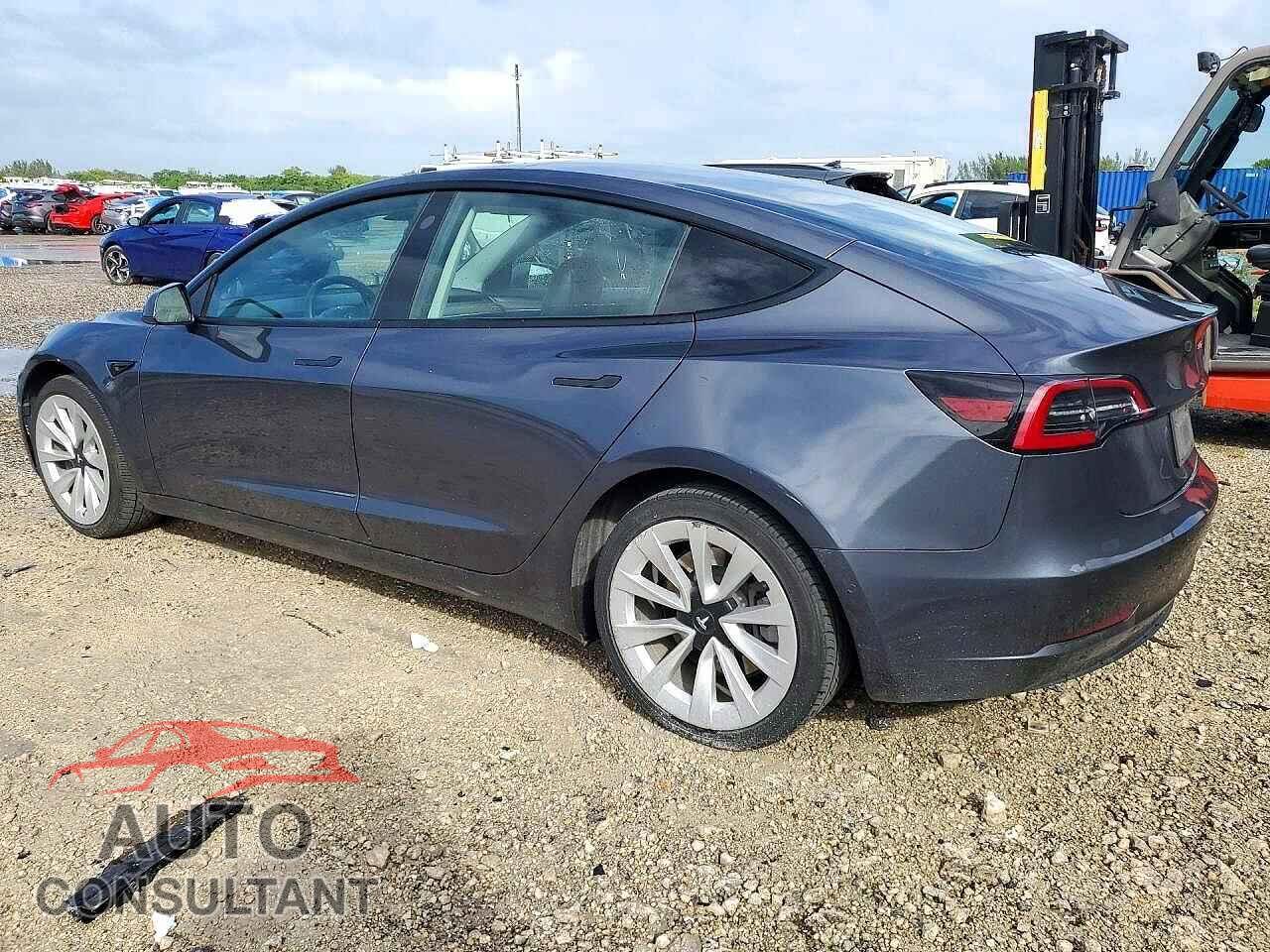 TESLA MODEL 3 2022 - 5YJ3E1EA3NF285498