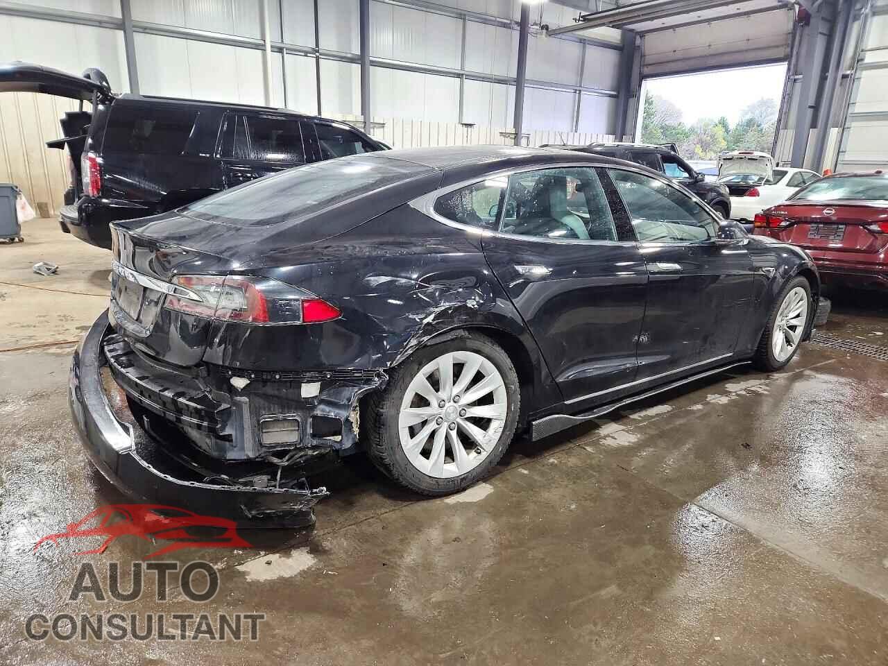 TESLA MODEL S 2016 - 5YJSA1E26GF149238