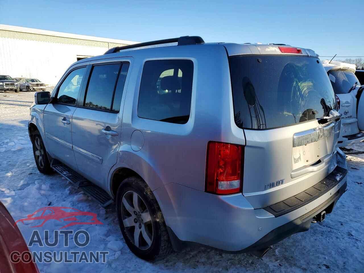 HONDA PILOT 2012 - 5FNYF4H96CB024076