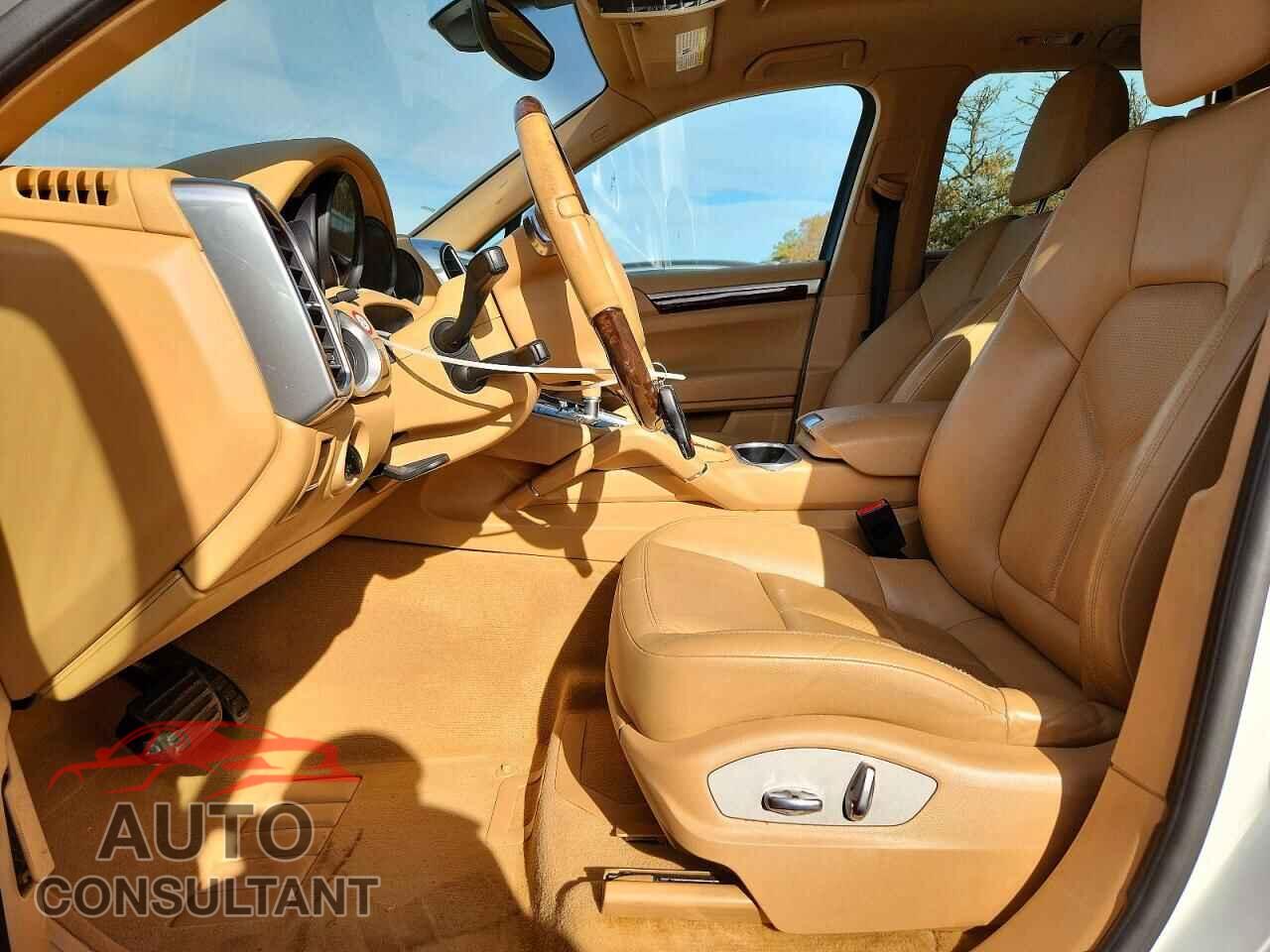 PORSCHE CAYENNE 2013 - WP1AF2A21DLA38791