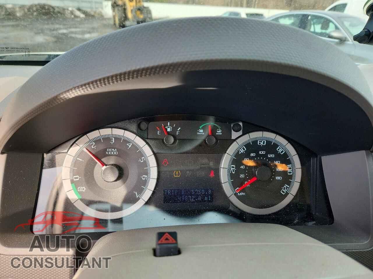 FORD ESCAPE 2010 - 1FMCU5K34AKB20973