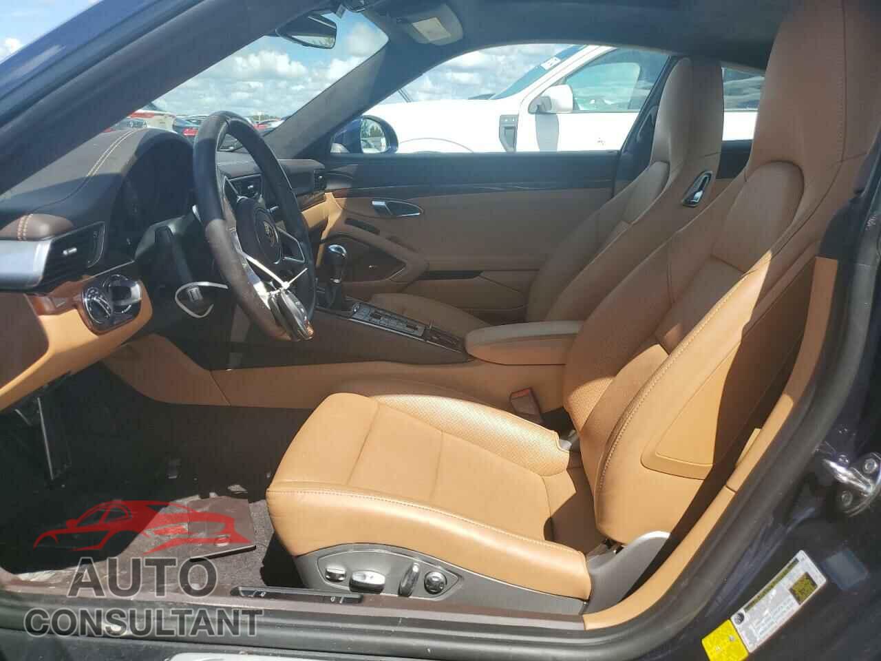 PORSCHE 911 2017 - WP0AB2A93HS123587