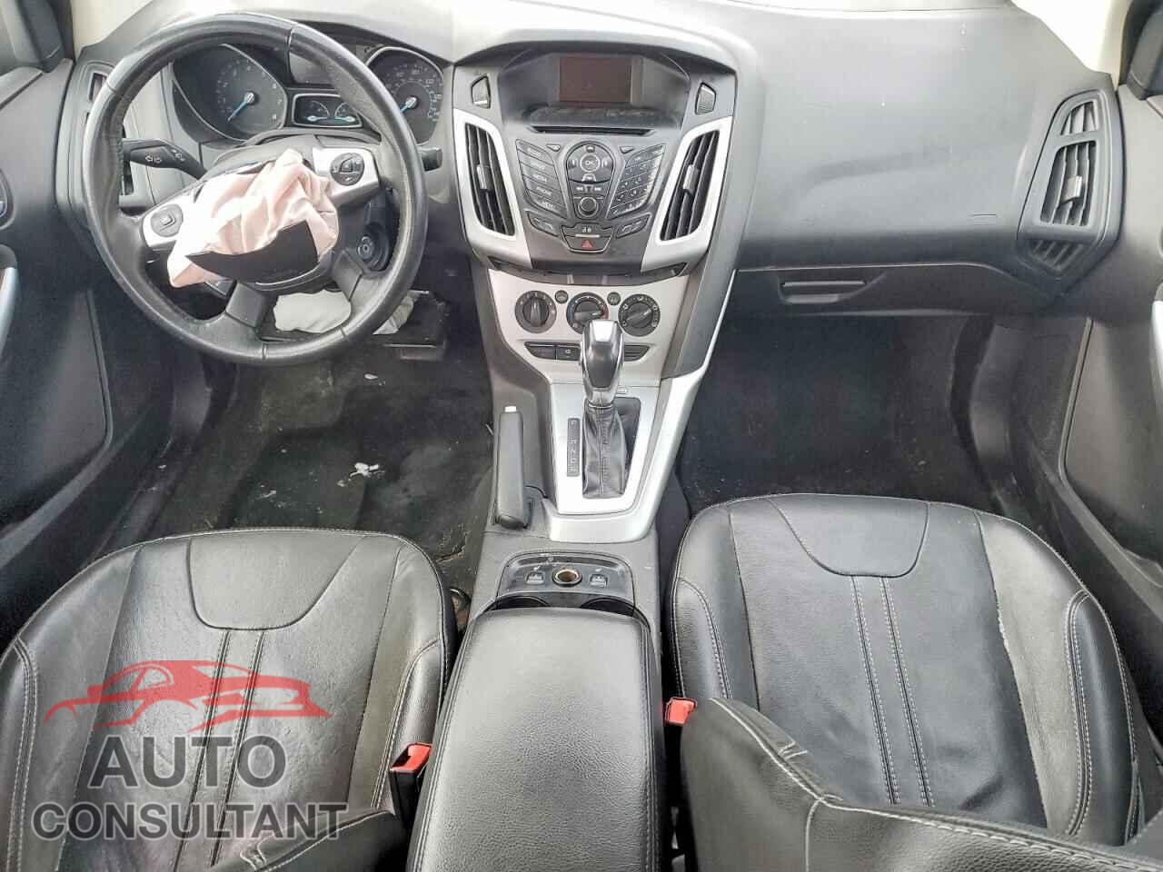 FORD FOCUS 2014 - 1FADP3F29EL280794