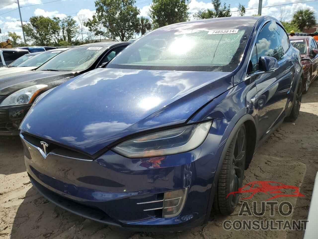 TESLA MODEL X 2016 - 5YJXCDE42GF026264