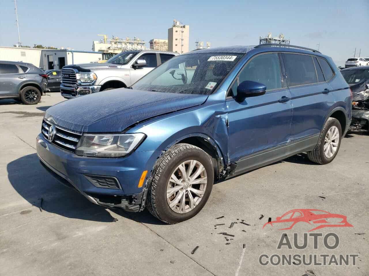 VOLKSWAGEN TIGUAN 2018 - 3VV1B7AX5JM028878