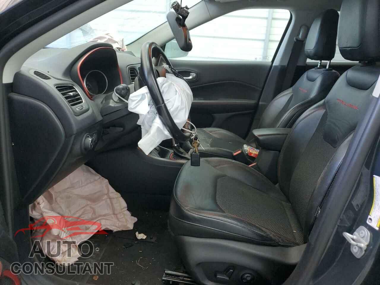 JEEP COMPASS 2017 - 3C4NJDDB4HT631225