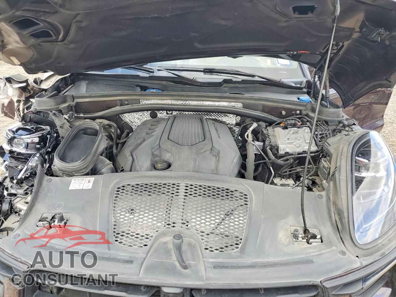 PORSCHE MACAN 2024 - WP1AA2A52RLB09657