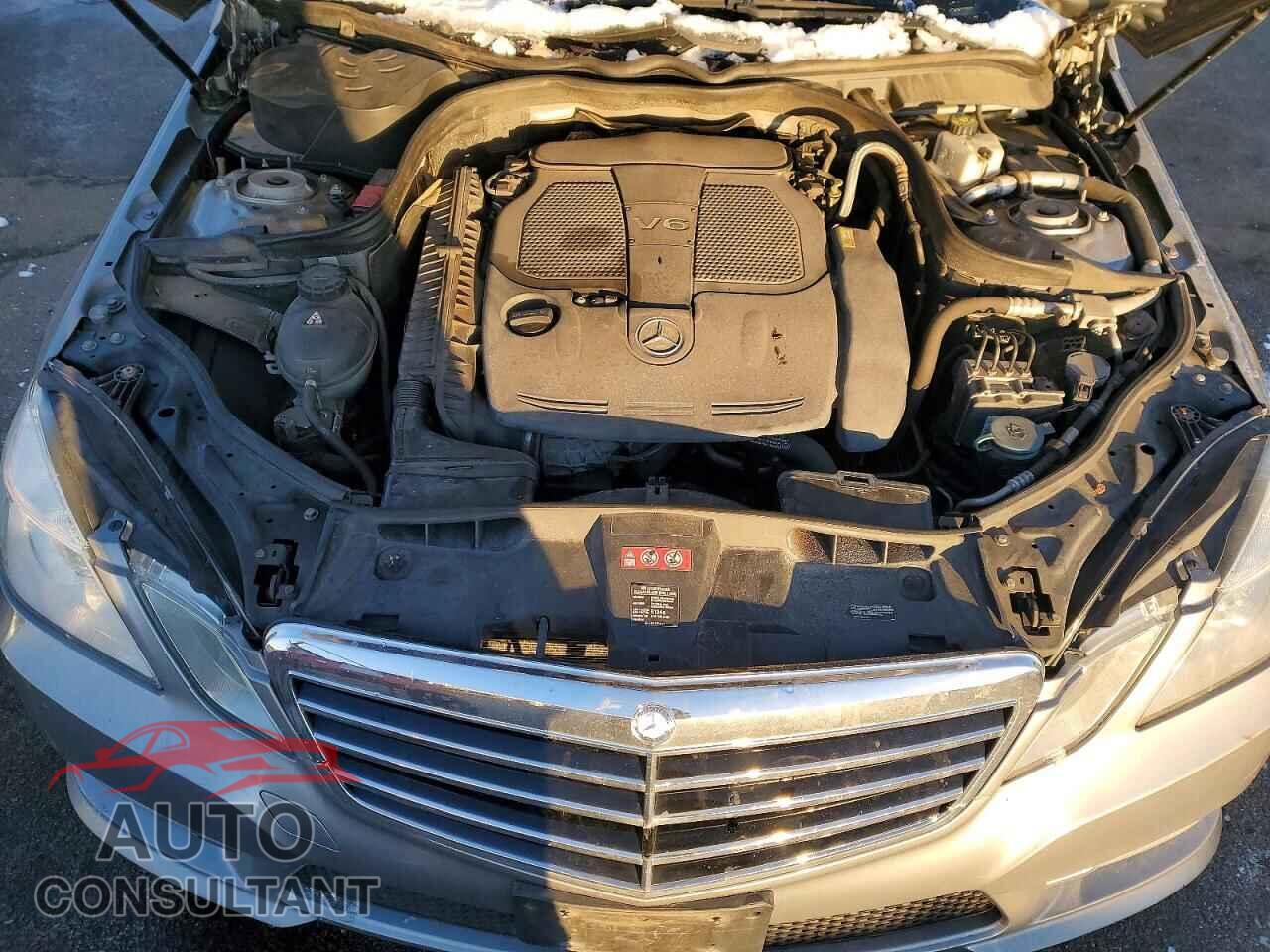 MERCEDES-BENZ E-CLASS 2012 - WDDHF8JB9CA608099