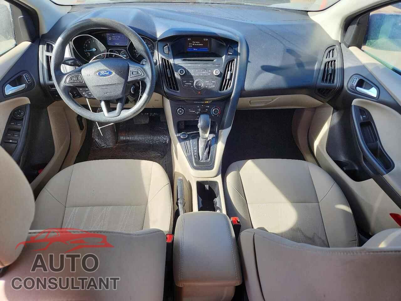 FORD FOCUS 2017 - 1FADP3F22HL205584
